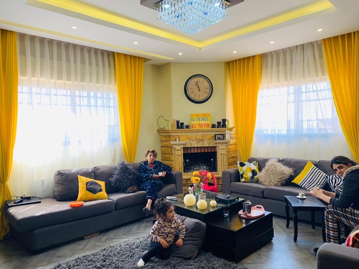 Laura'S Modern Villa Madaba Bagian luar foto