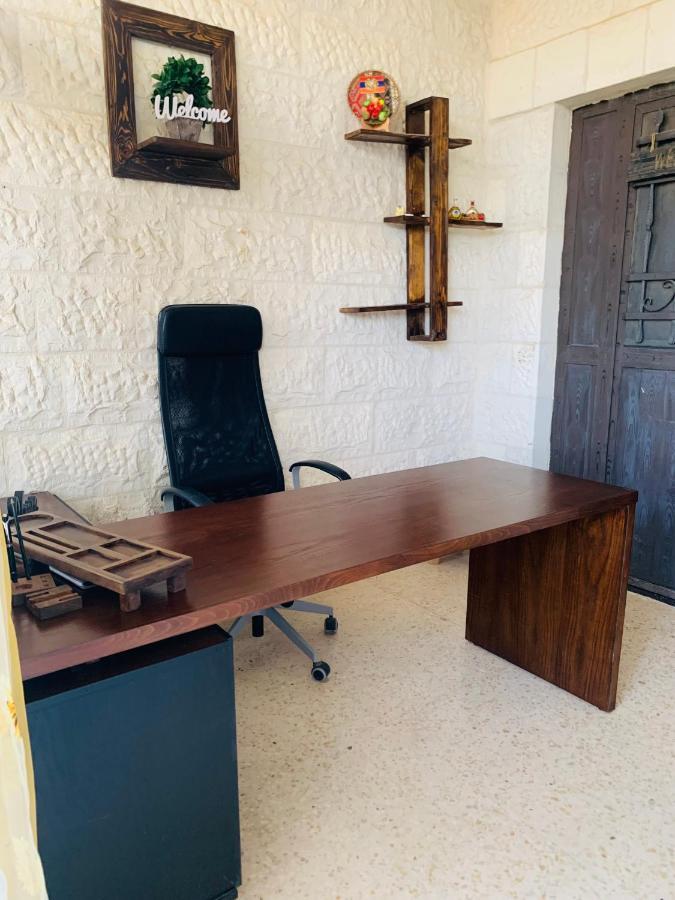 Laura'S Modern Villa Madaba Bagian luar foto